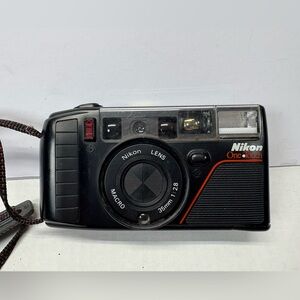 Nikon One Touch Macro 35mm 1:2.8 Camera Black